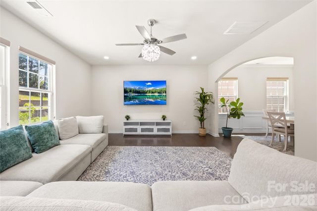 923 Wood Apple Lane, Fort Mill, SC 29708