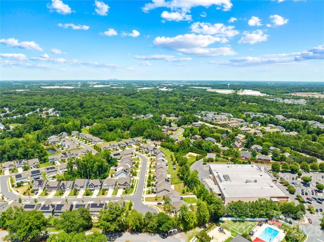 923 Wood Apple Lane, Fort Mill, SC 29708