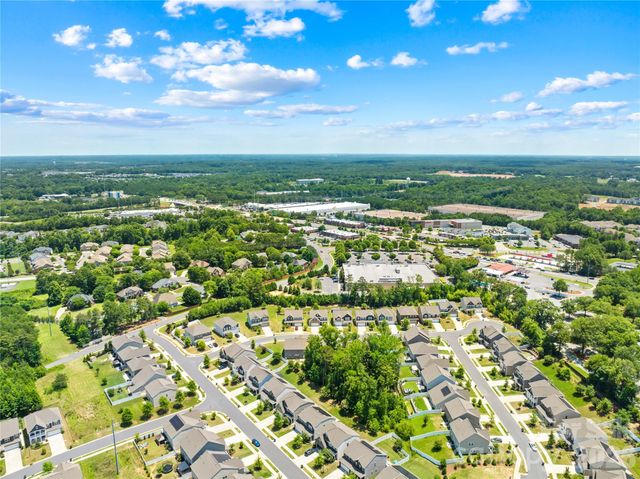 923 Wood Apple Lane, Fort Mill, SC 29708