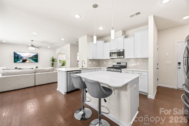 923 Wood Apple Lane, Fort Mill, SC 29708