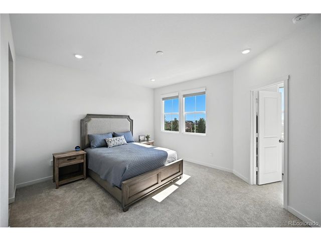 9072 Gladiola Way B, Arvada, CO 80005