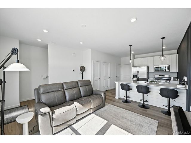 9072 Gladiola Way B, Arvada, CO 80005