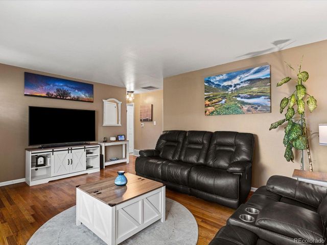 8621 Crescent Drive, Westminster, CO 80031
