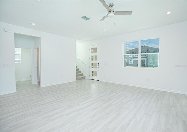 11512 SUNSAIL AVENUE, Orlando, FL 32832