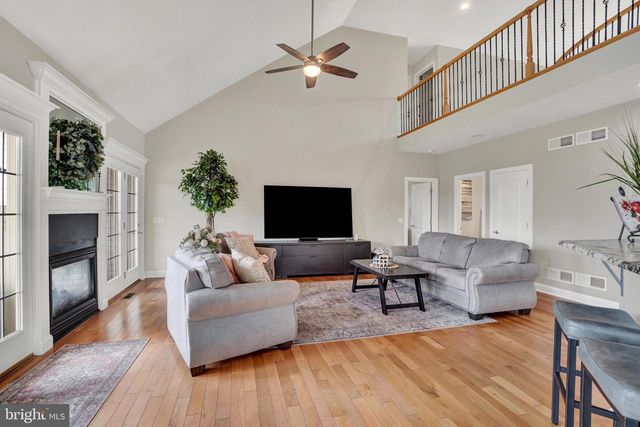 104 MONUMENT DR, Elizabethtown, PA 17022