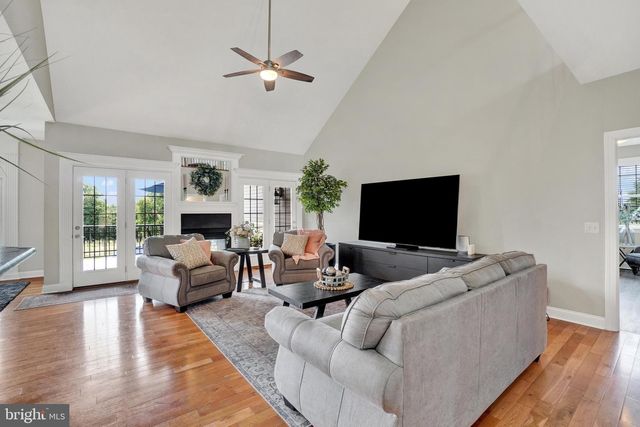 104 MONUMENT DR, Elizabethtown, PA 17022