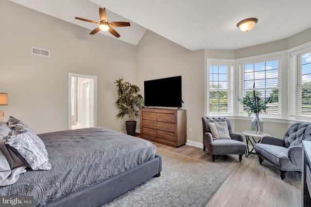 104 MONUMENT DR, Elizabethtown, PA 17022