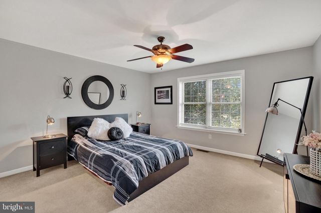 104 MONUMENT DR, Elizabethtown, PA 17022