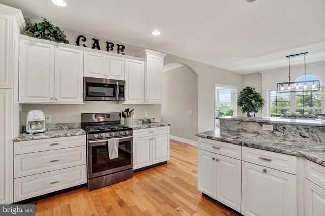 104 MONUMENT DR, Elizabethtown, PA 17022