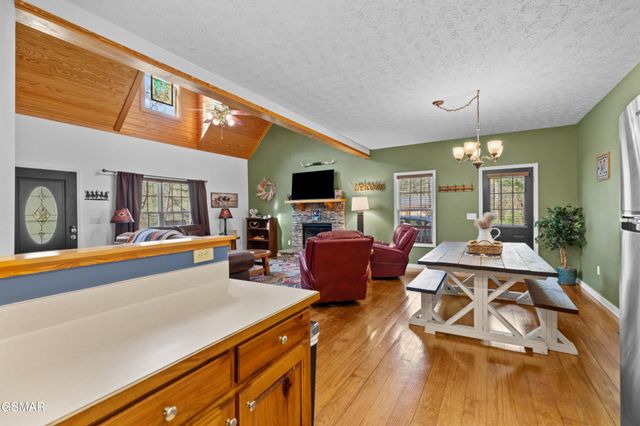2129 Duck Pond Lane, Sevierville, TN 37876