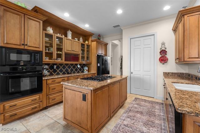 3811 Mossy Oak DR, Fort Myers, FL 33905