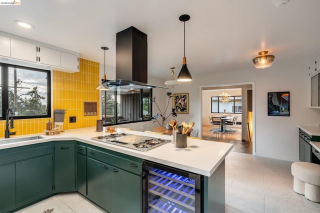 4830 Fair Ave., Oakland, CA 94619