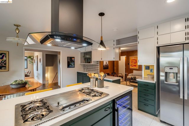 4830 Fair Ave., Oakland, CA 94619