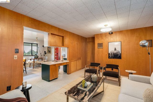 4830 Fair Ave., Oakland, CA 94619