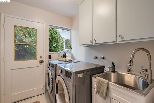 4830 Fair Ave., Oakland, CA 94619