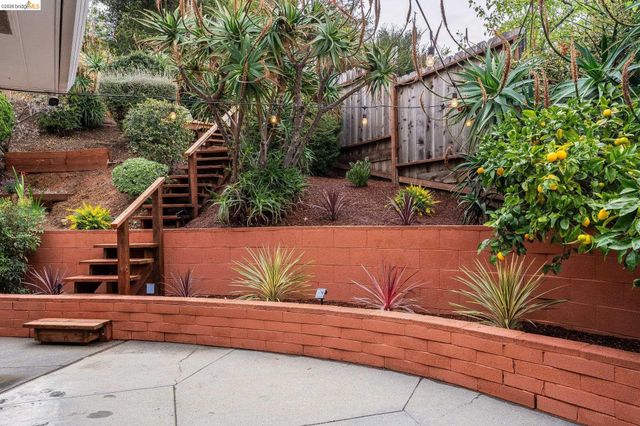 4830 Fair Ave., Oakland, CA 94619