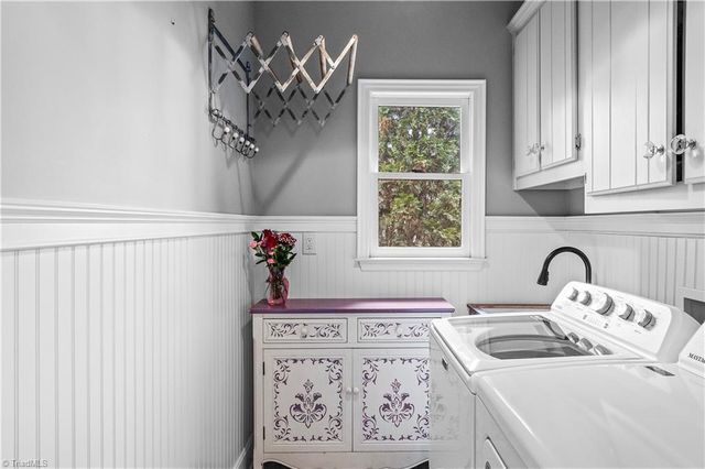 1708 Ambleside Court, Greensboro, NC 27407