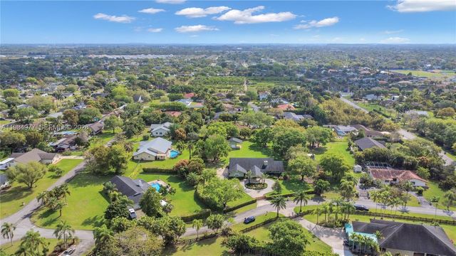 27825 SW 168th Ct, Homestead, FL 33031