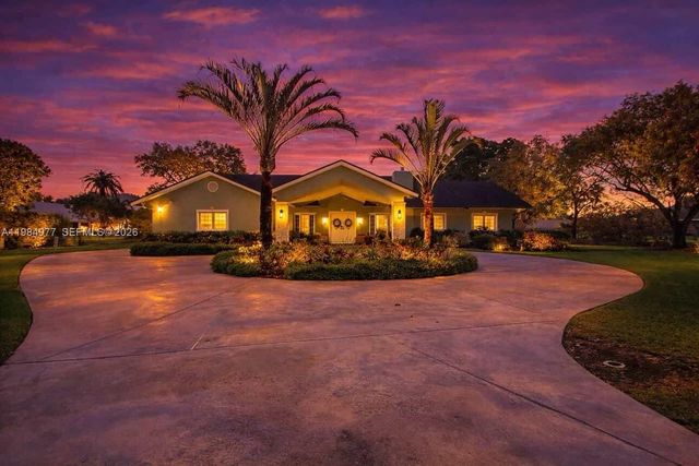 27825 SW 168th Ct, Homestead, FL 33031