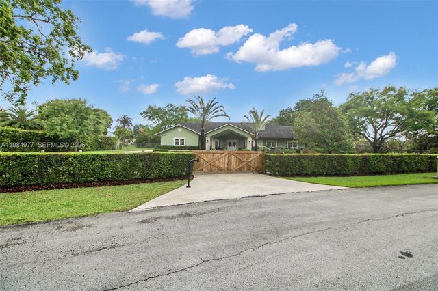 27825 SW 168th Ct, Homestead, FL 33031