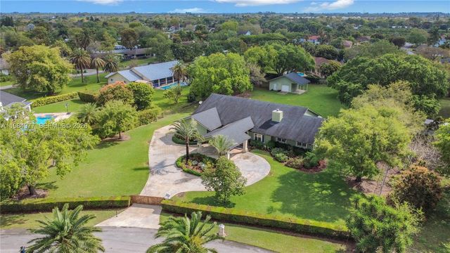 27825 SW 168th Ct, Homestead, FL 33031