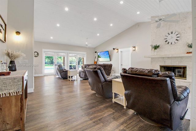 27825 SW 168th Ct, Homestead, FL 33031