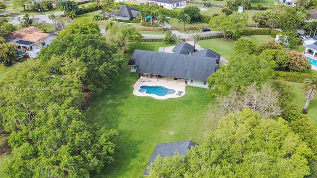 27825 SW 168th Ct, Homestead, FL 33031