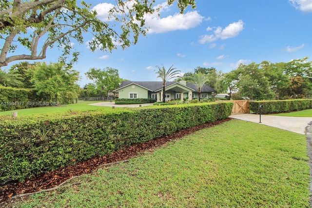 27825 SW 168th Ct, Homestead, FL 33031