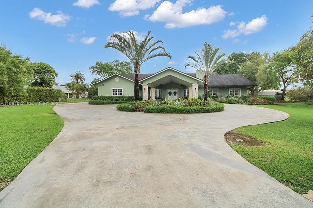 27825 SW 168th Ct, Homestead, FL 33031