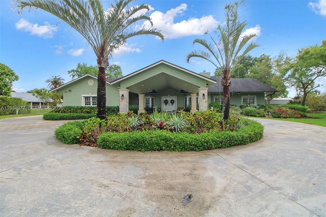 27825 SW 168th Ct, Homestead, FL 33031