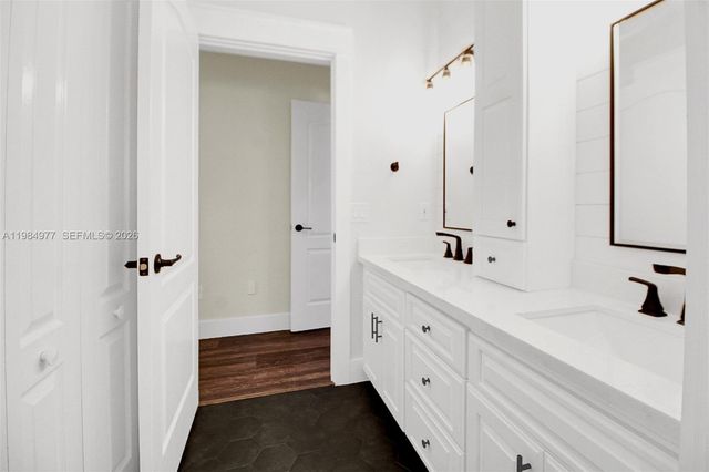 27825 SW 168th Ct, Homestead, FL 33031