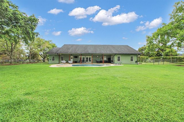 27825 SW 168th Ct, Homestead, FL 33031