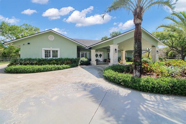 27825 SW 168th Ct, Homestead, FL 33031