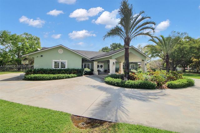 27825 SW 168th Ct, Homestead, FL 33031