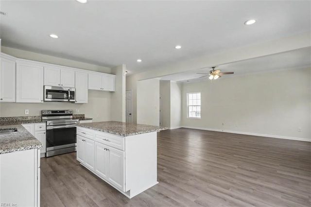 418 Wine ST, Hampton, VA 23669
