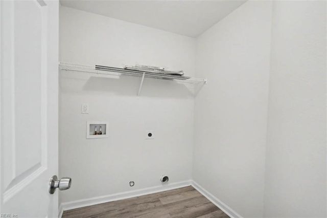 418 Wine ST, Hampton, VA 23669