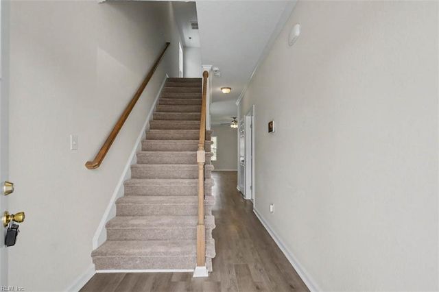 418 Wine ST, Hampton, VA 23669