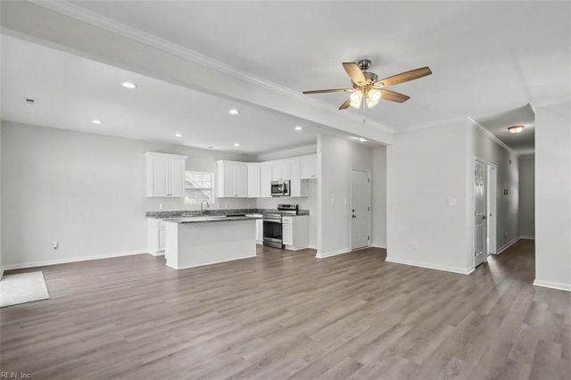 418 Wine ST, Hampton, VA 23669