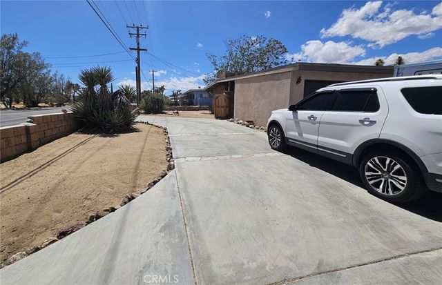 57492 Onaga Trail, Yucca Valley, CA 92284
