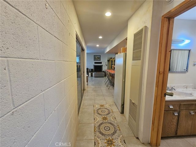 57492 Onaga Trail, Yucca Valley, CA 92284