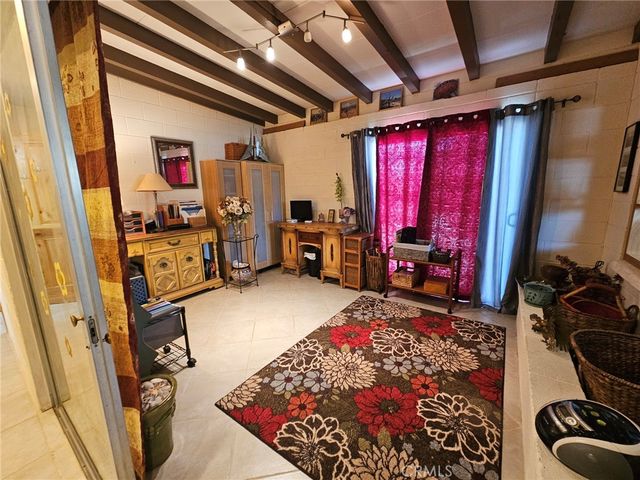 57492 Onaga Trail, Yucca Valley, CA 92284