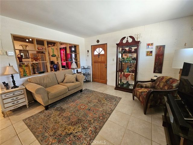 57492 Onaga Trail, Yucca Valley, CA 92284