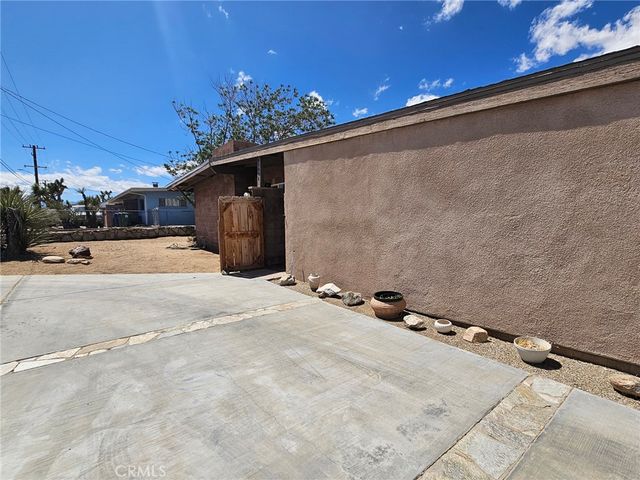 57492 Onaga Trail, Yucca Valley, CA 92284