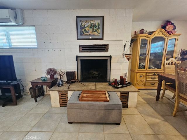 57492 Onaga Trail, Yucca Valley, CA 92284