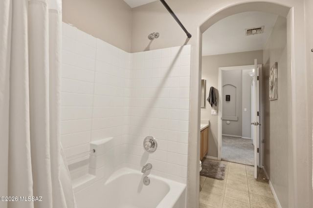 1370 W Calle Rio Lobo, Tucson, AZ 85714