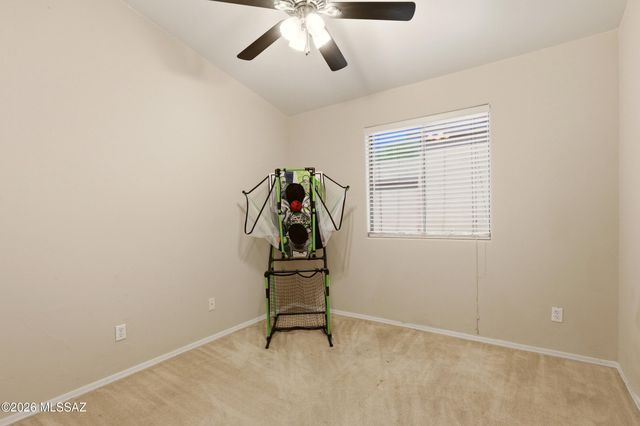 1370 W Calle Rio Lobo, Tucson, AZ 85714