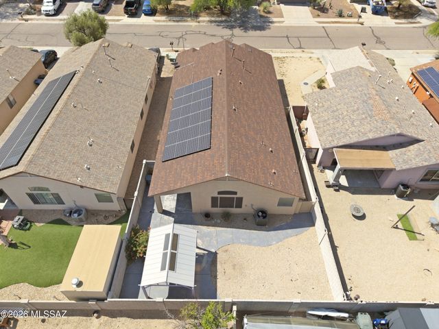 1370 W Calle Rio Lobo, Tucson, AZ 85714