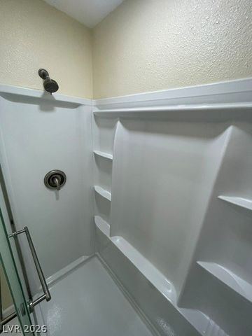 4720 Obannon Drive B, Las Vegas, NV 89102