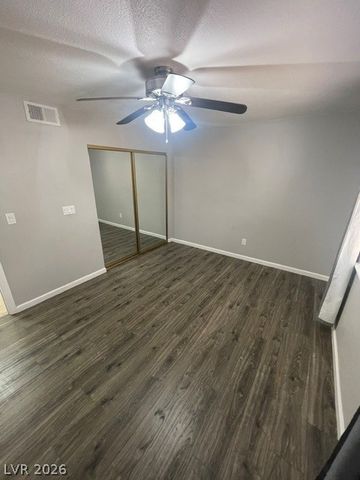 4720 Obannon Drive B, Las Vegas, NV 89102