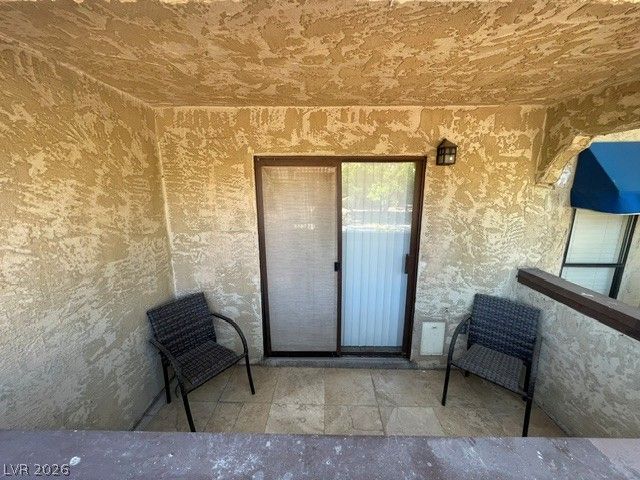 4720 Obannon Drive B, Las Vegas, NV 89102